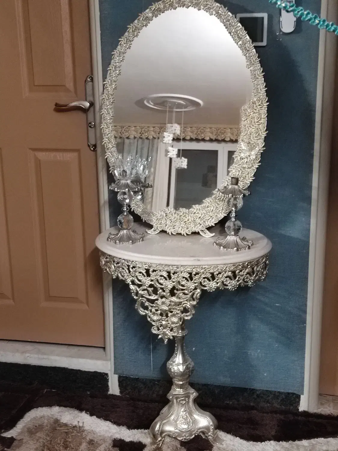 آینه شمعدان نقره خوشگل/ مناسب جهیزیه و دکور|بوفه، ویترین، کنسول|اصفهان, شهرک سلامت|دیوار