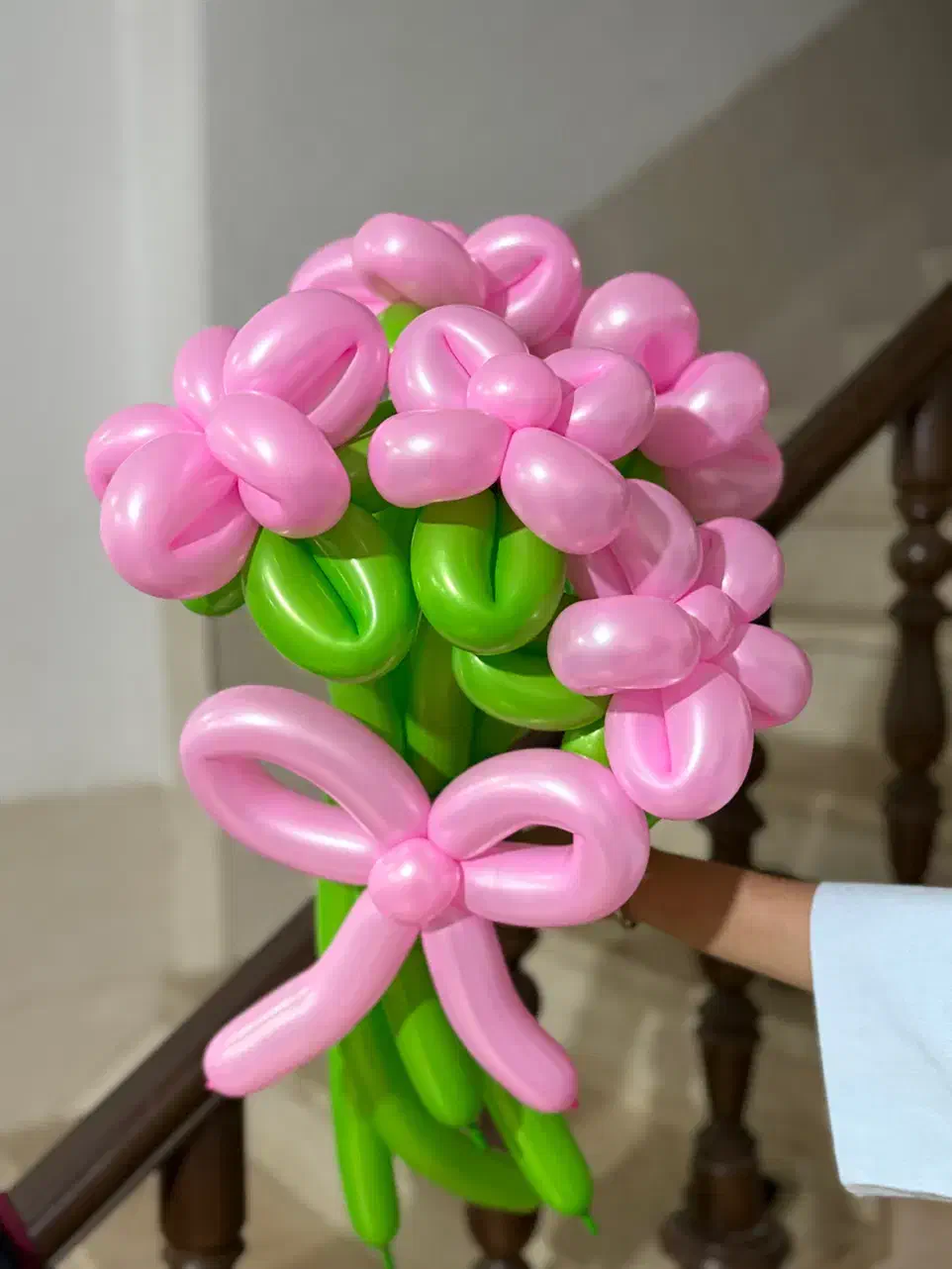 دسته گل بادکنکی|گل مصنوعی|کرمان, |دیوار