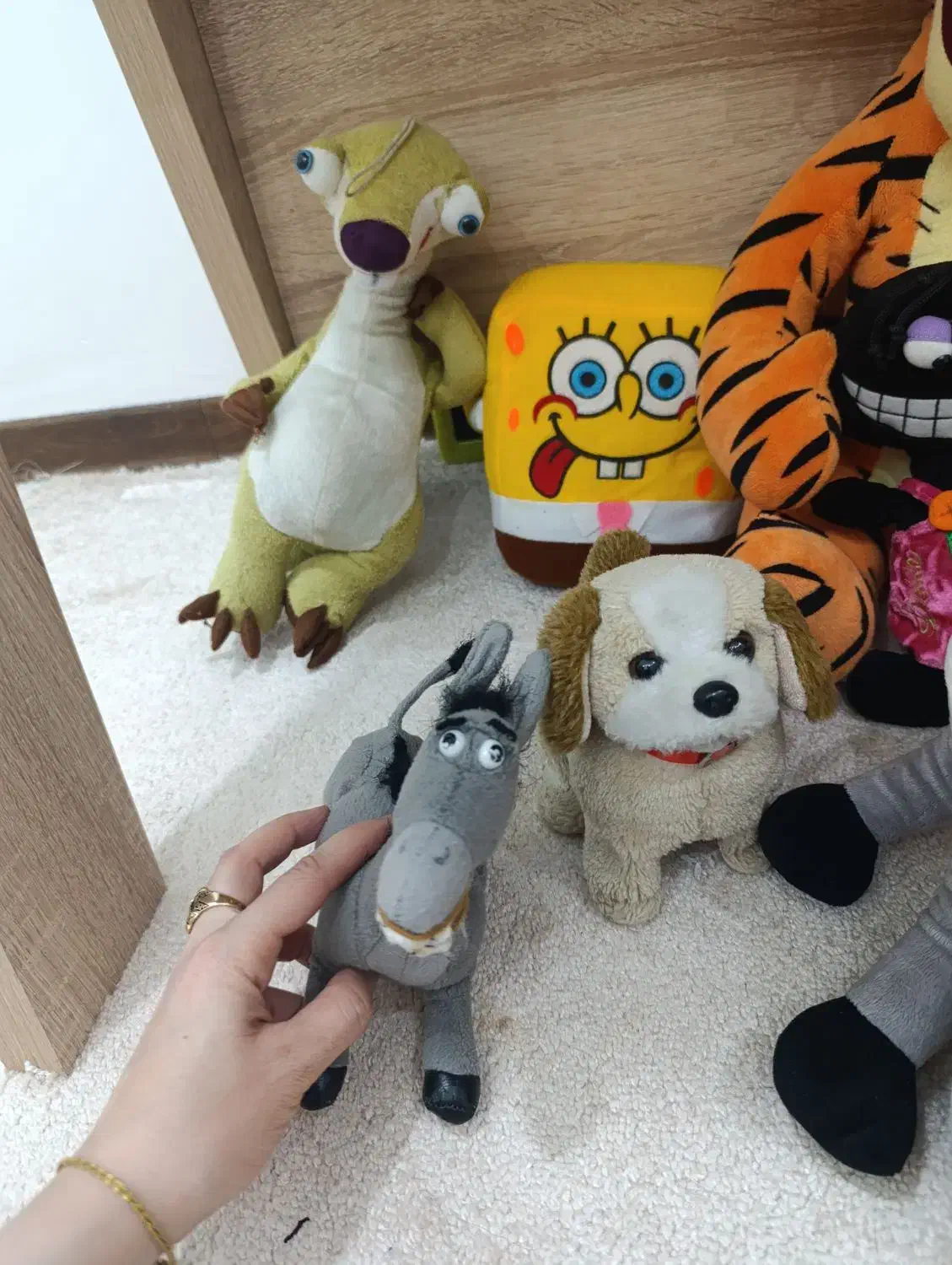 تعدادی عروسک در حد نو و کادویی|اسباب‌‌بازی|ایلام, |دیوار