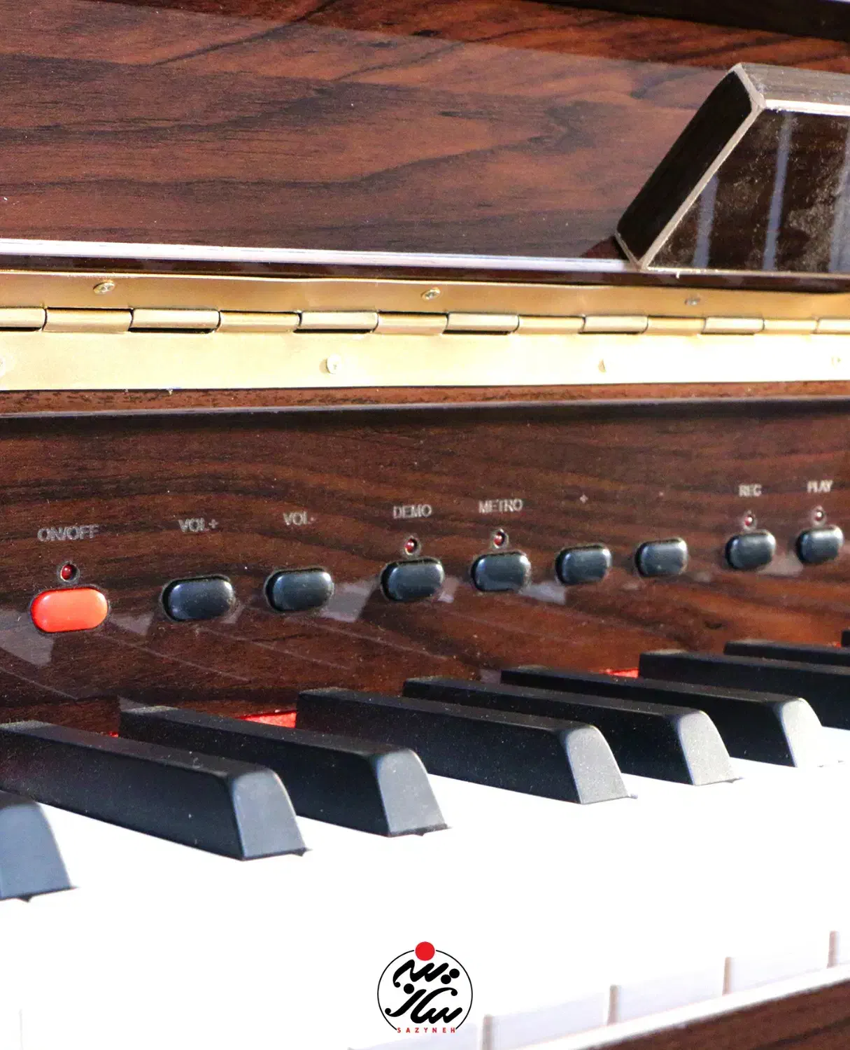 پیانو دیجیتال سوزوکی VG-88|پیانو، کیبورد، آکاردئون|قم, جهان بینی|دیوار