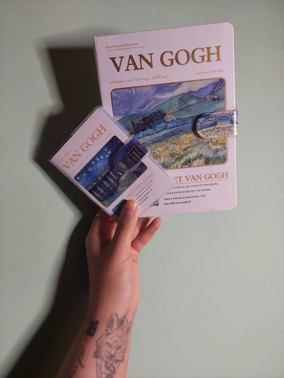 دفتر و دفترچه ونگوگ|لوازم التحریر|دوگنبدان, |دیوار