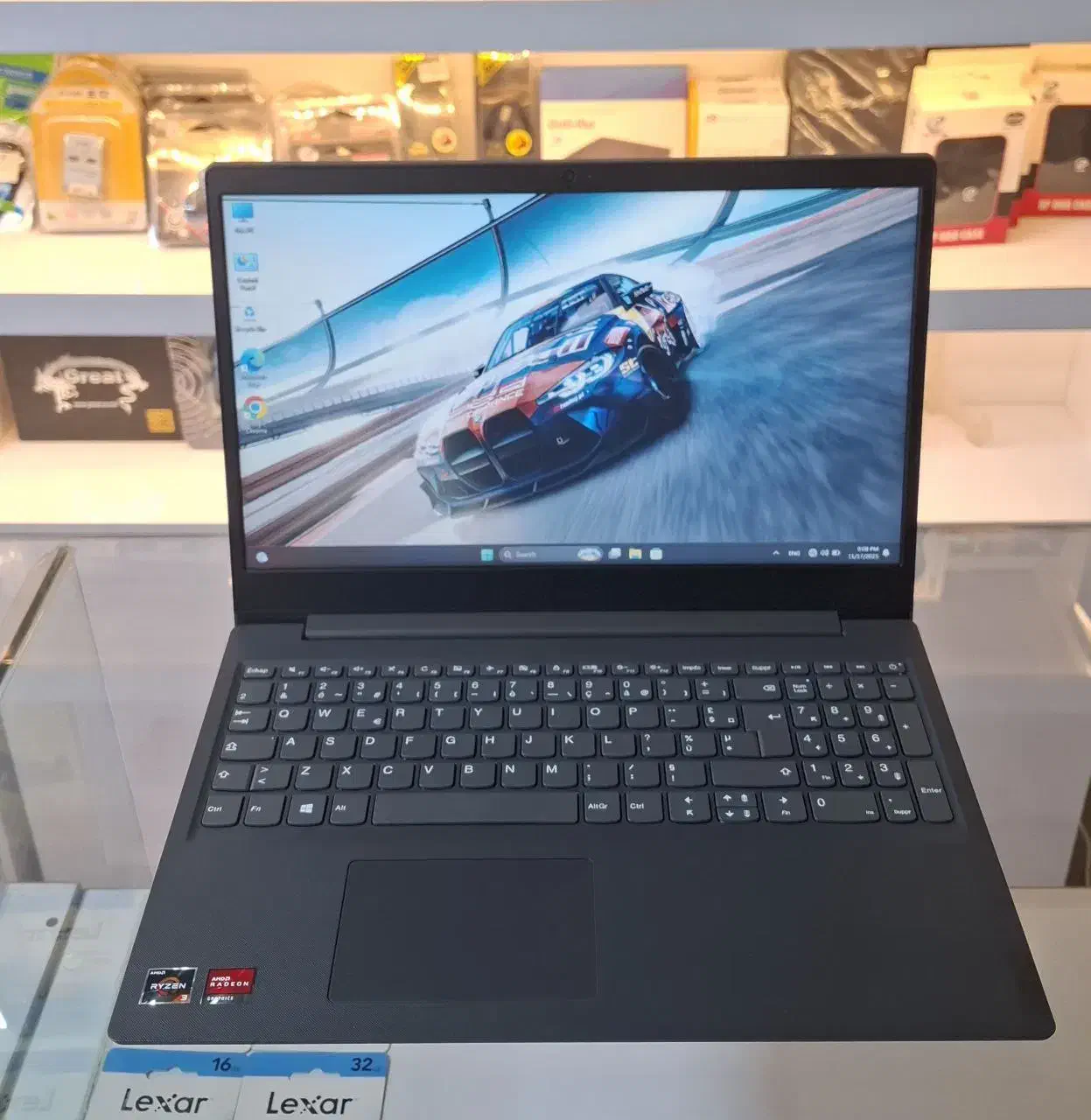 * بازار لپتاپ * لنوو نسل بالا ۱۰ با گرافیک مجزا|رایانه همراه|ساوه, |دیوار