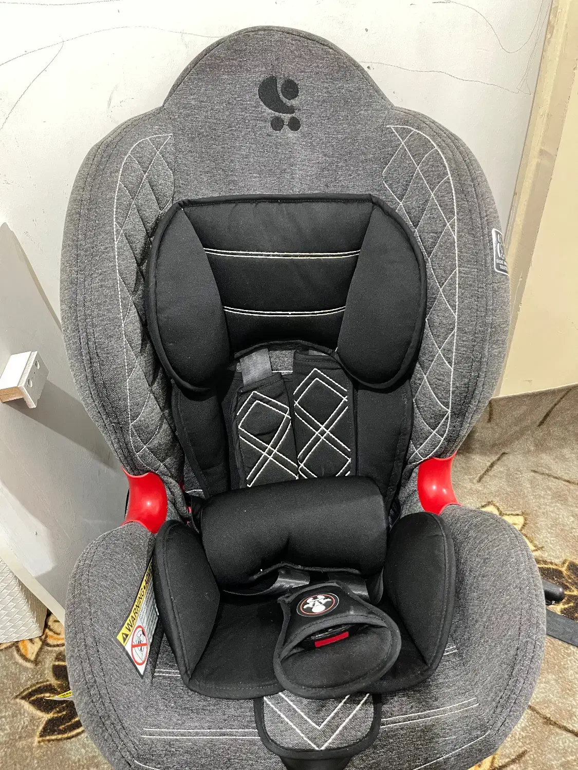 صندلی ماشین لورلی|تخت و صندلی بچه|رباط‌کریم, رباط‌کریم|دیوار