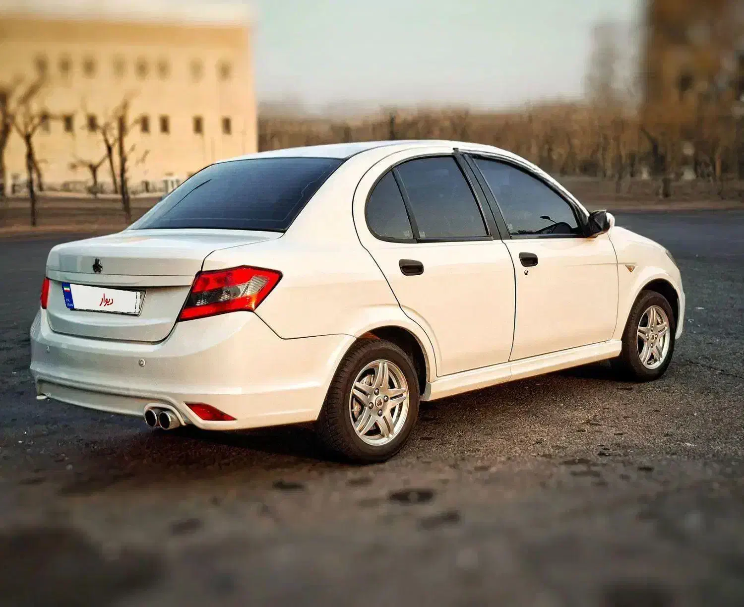 ساینا ۹۶ کم‌ کارکرد خانگی|خودرو سواری و وانت|تبریز, |دیوار