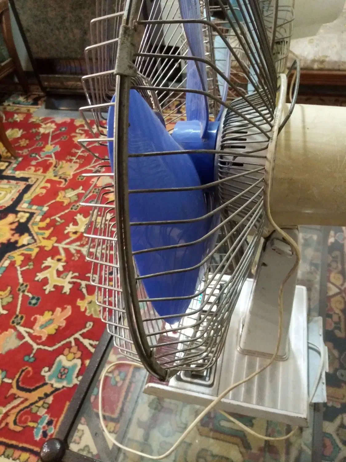 سه عددپنکه رومیزی ویکی سقفی 3تومن|پنکه و تصفیهکنندهٔ هوا|کرمان, |دیوار