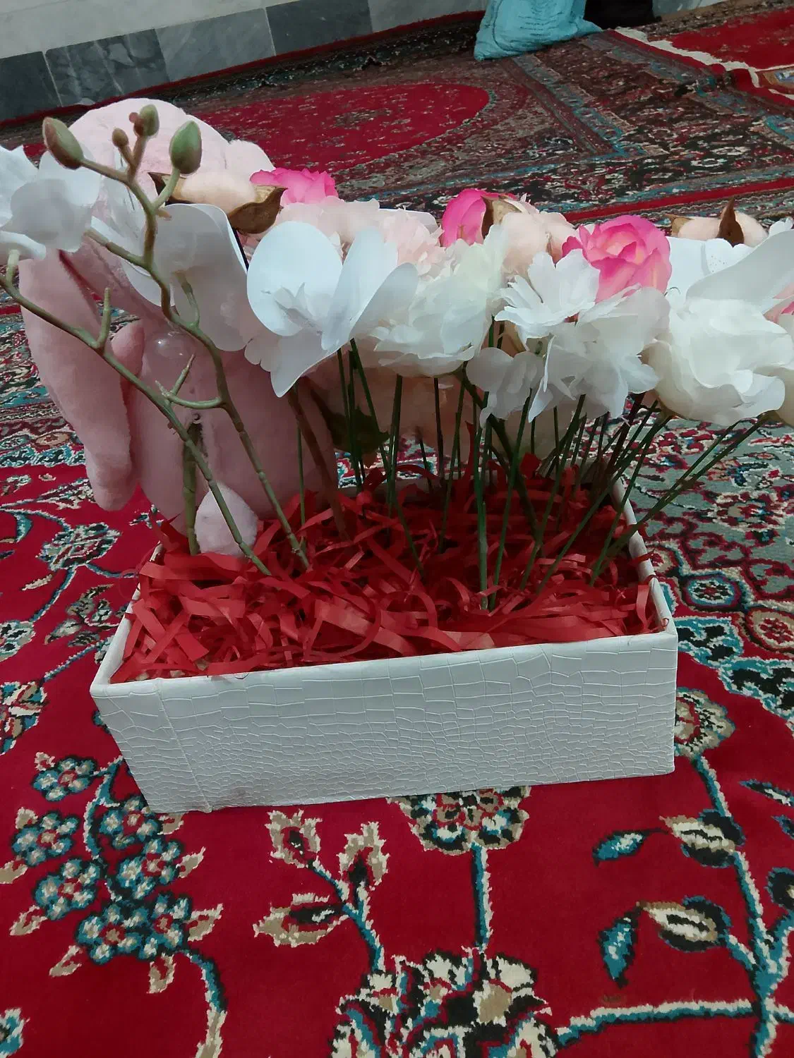 گل نوزادی|گل مصنوعی|قم, زند آباد|دیوار