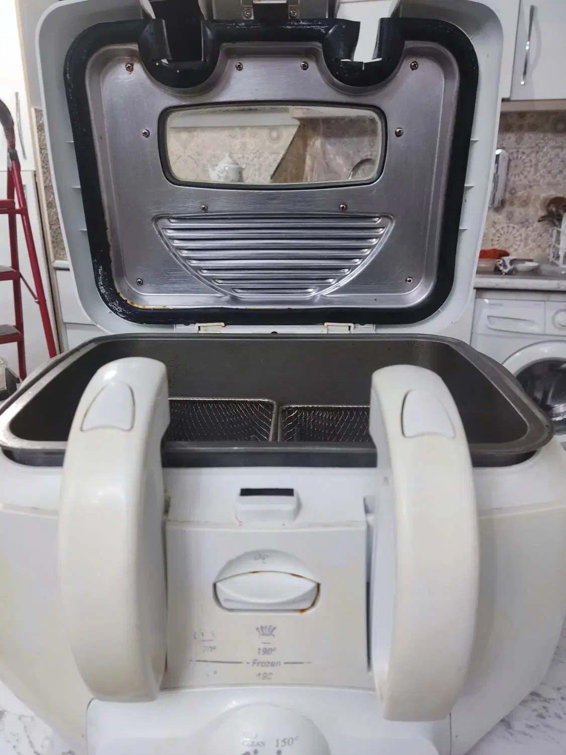 یک عدد سرخ کن تمیز و سالم به فروش می‌رسد|اجاق گاز و لوازم برقی پخت‌وپز|ملارد, |دیوار