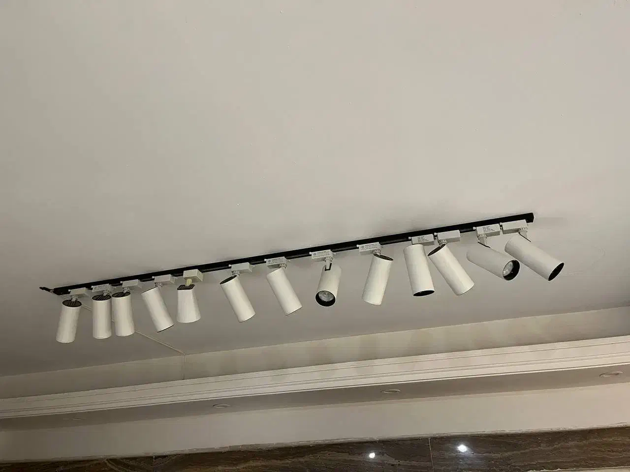 چراغ ریلی دزگیر لباس|فروشگاه و مغازه|اسلام‌شهر, شهرک محمدیه|دیوار