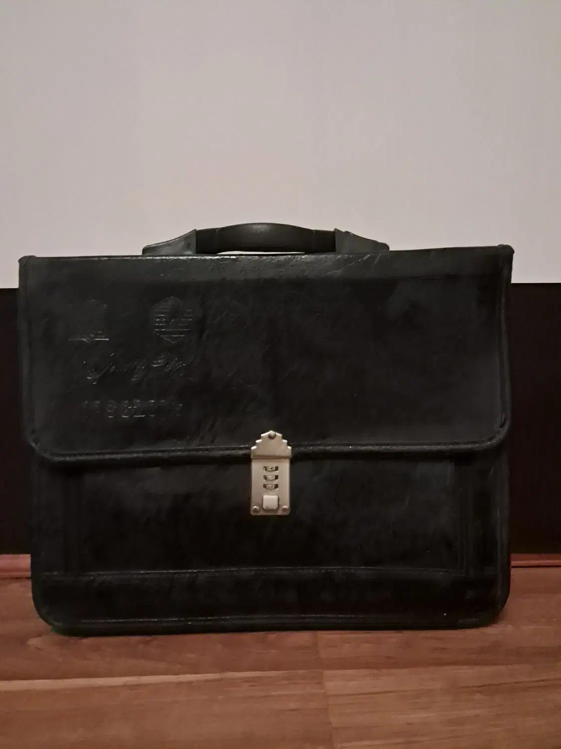 کیف اداری|کیف، کفش، کمربند|تبریز, |دیوار