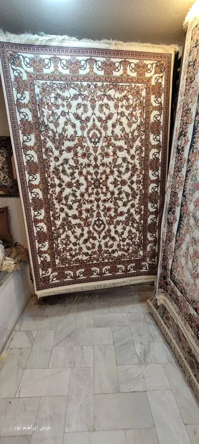 قالیچه ۴متری طرح تخفیف|فرش|مشهد, حرم مطهر رضوی|دیوار