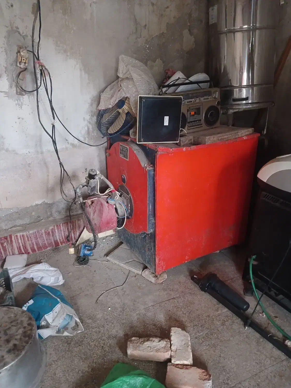 شوفاژومشعل ولوازم جانبی|آبگرمکن، پکیج، شوفاژ|بابل, |دیوار