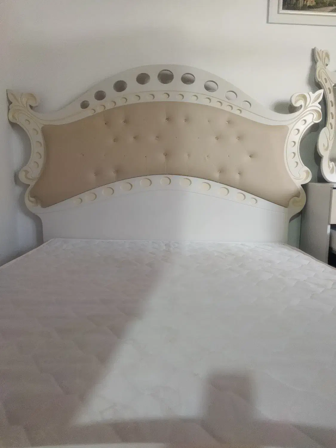 سرویس خواب دو نفره کاملا نو و تمیز همراه تشک|تخت و سرویس خواب|خرم‌آباد, |دیوار