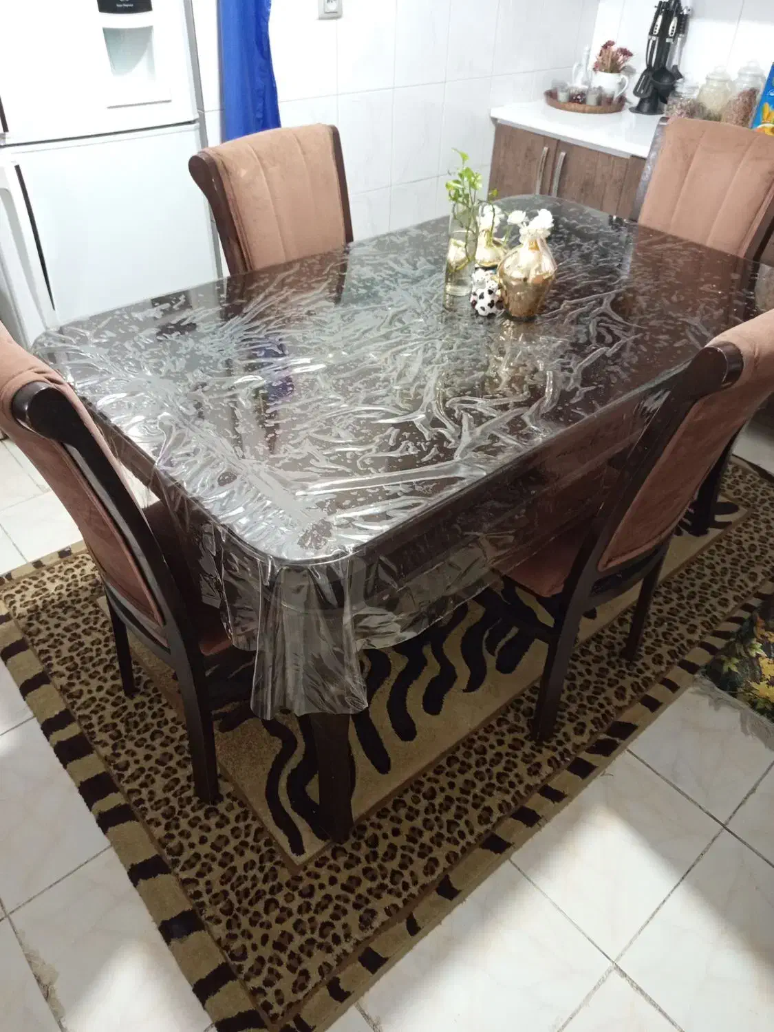 میز غذا خوری ۶نفره|میز و صندلی غذاخوری|شیراز, شهرک مهدی‌آباد|دیوار