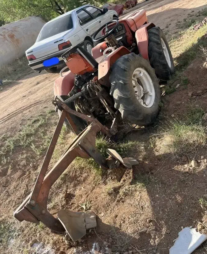 تراکتور گلدانی|خودرو سنگین|یزد, |دیوار