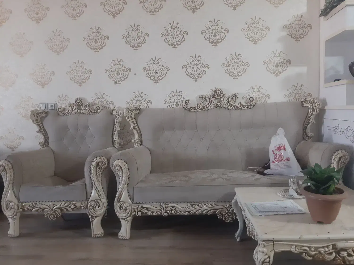 مبل هفت نفره|تخت و سرویس خواب|اردبیل, |دیوار