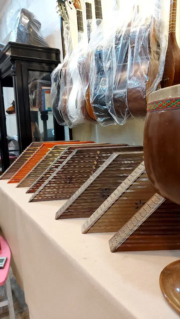 لوازم موسیقی|گیتار، بیس، امپلیفایر|گلپایگان, |دیوار