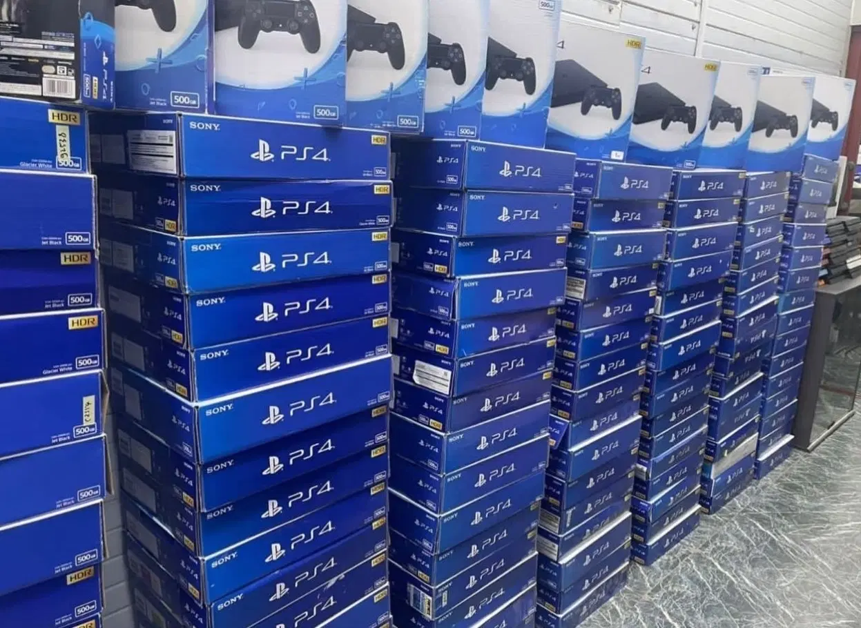 فروش تکی و تعداد دبی ps4slimiiiii|کنسول، بازی ویدئویی و آنلاین|اردبیل, |دیوار