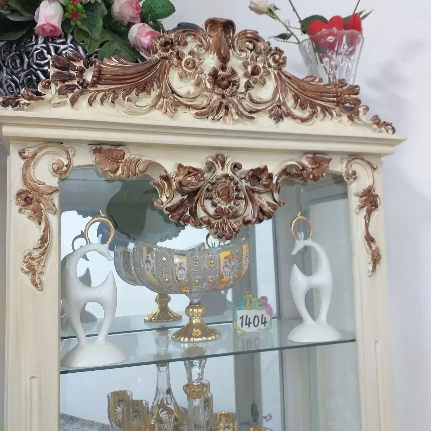 گنجه|بوفه، ویترین، کنسول|مشهد, طبرسی شمالی|دیوار