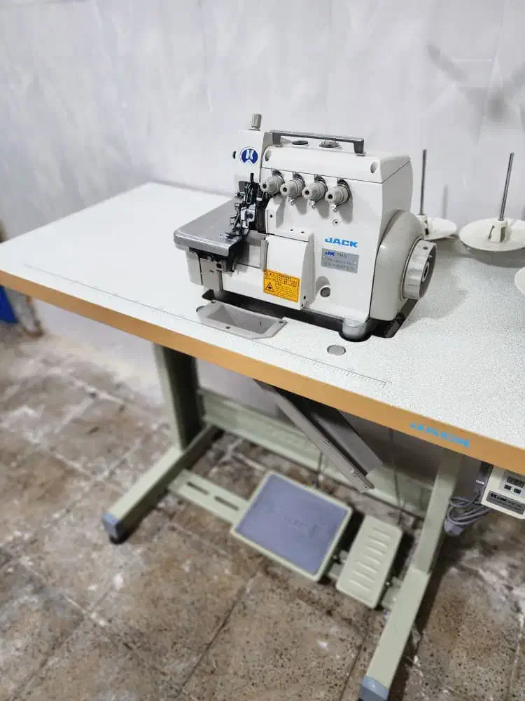 چرخ خیاطی خانگی  سردوز میاندوز اتو|چرخ خیاطی و ریسندگی|گرگان, |دیوار