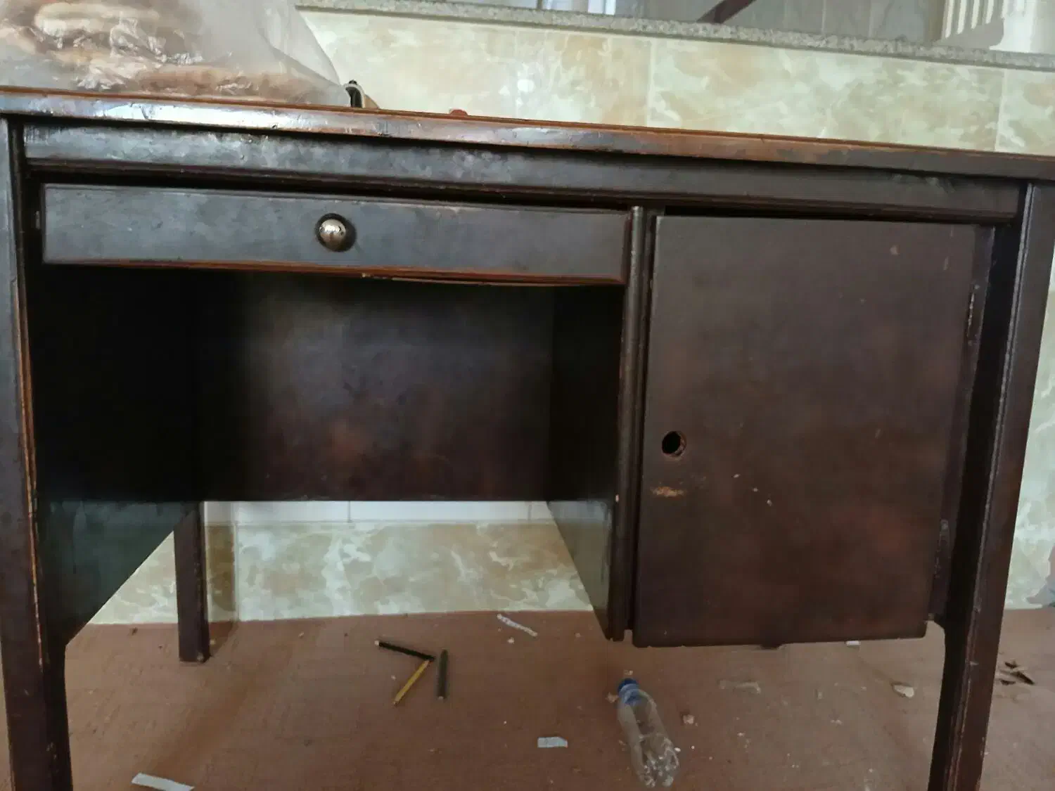 میز تحریر|میز تحریر و کامپیوتر|قوچان, |دیوار