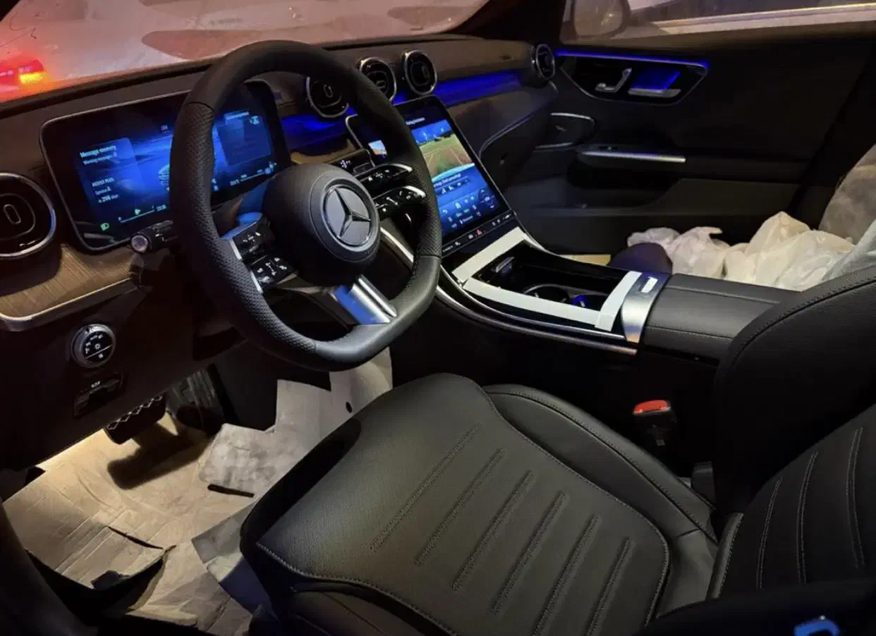 بنز C200 مدل 2025 با پلاک ومدارک آماده با گارانتی|خودرو سواری و وانت|تهران, عباسآباد|دیوار