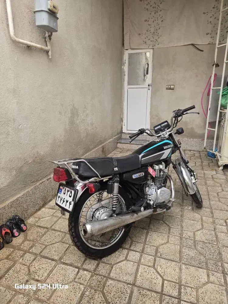 هندا۱۵۰ شهاب۹۴|موتورسیکلت|ساوه, |دیوار