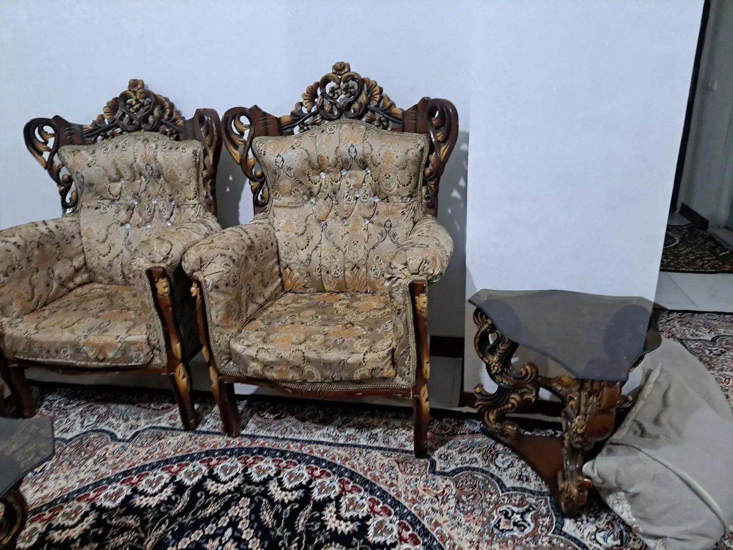 مبل سلطنتی ۹ نفره کارکرده|مبلمان خانگی و میز عسلی|اشتهارد, |دیوار