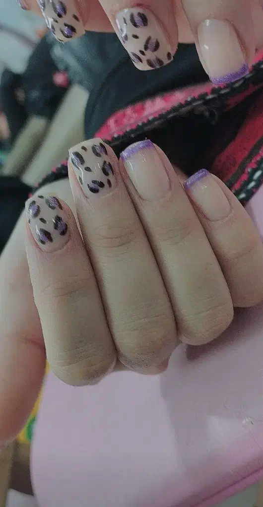 کاشت و طراحی تخصصی ناخن|خدمات آرایشگری و زیبایی|خاش, |دیوار