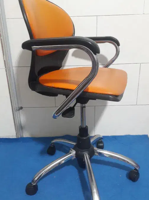 صندلی|صندلی و نیمکت|باقرشهر, |دیوار