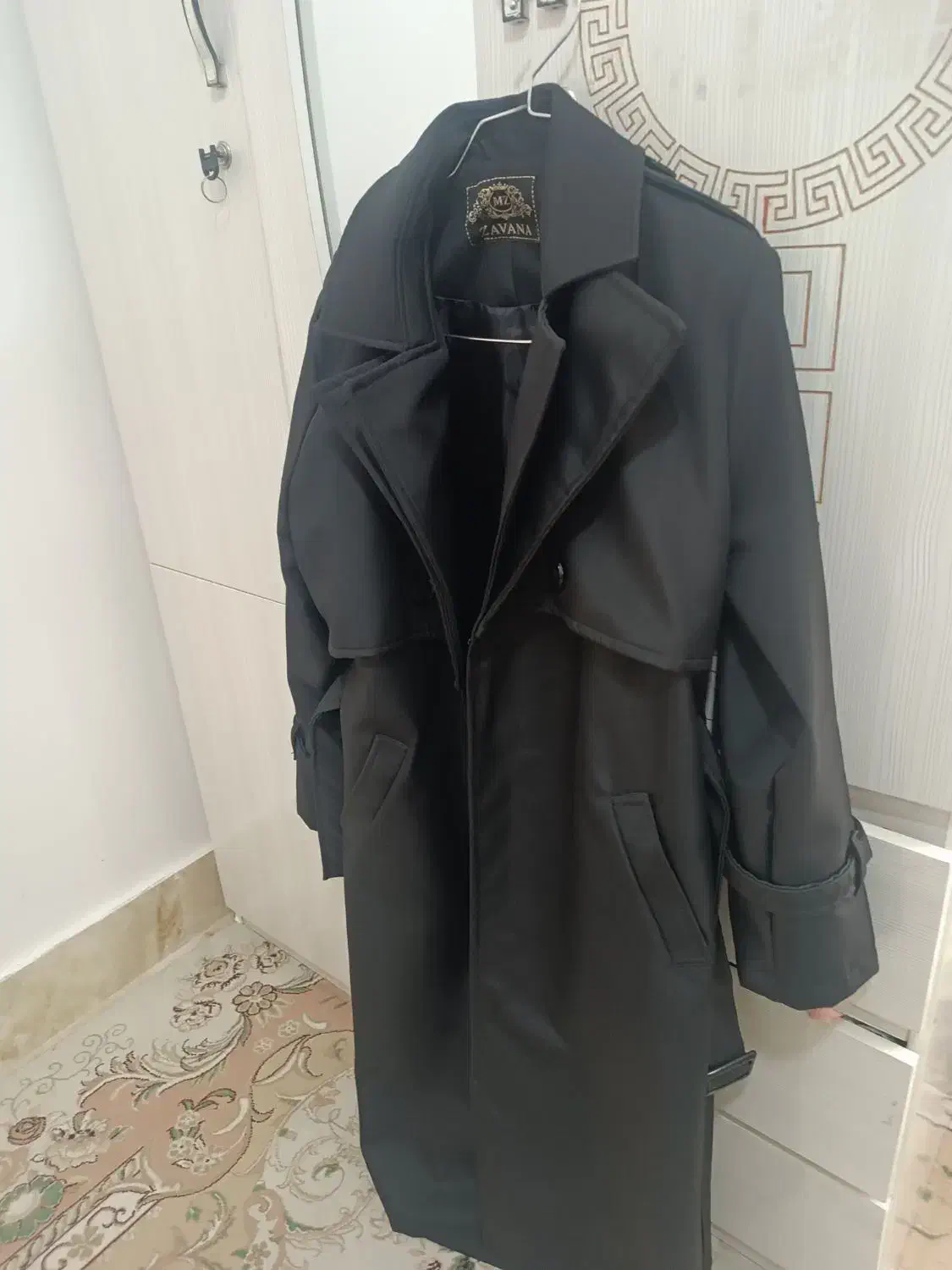 بارانی|لباس|آزادشهر, |دیوار