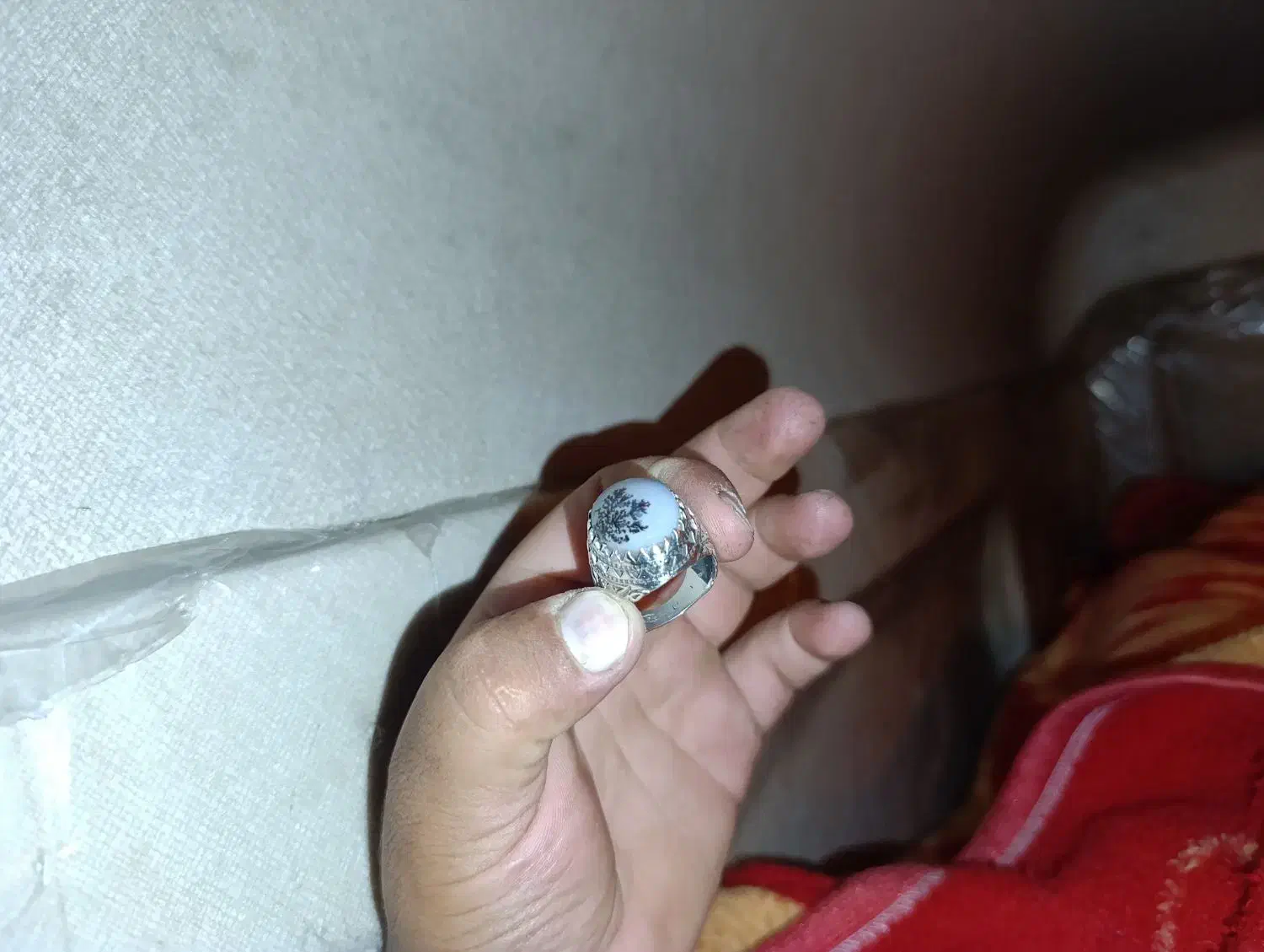 انگشتر شجر تک درخت کمیاب|جواهرات|رشتخوار, |دیوار