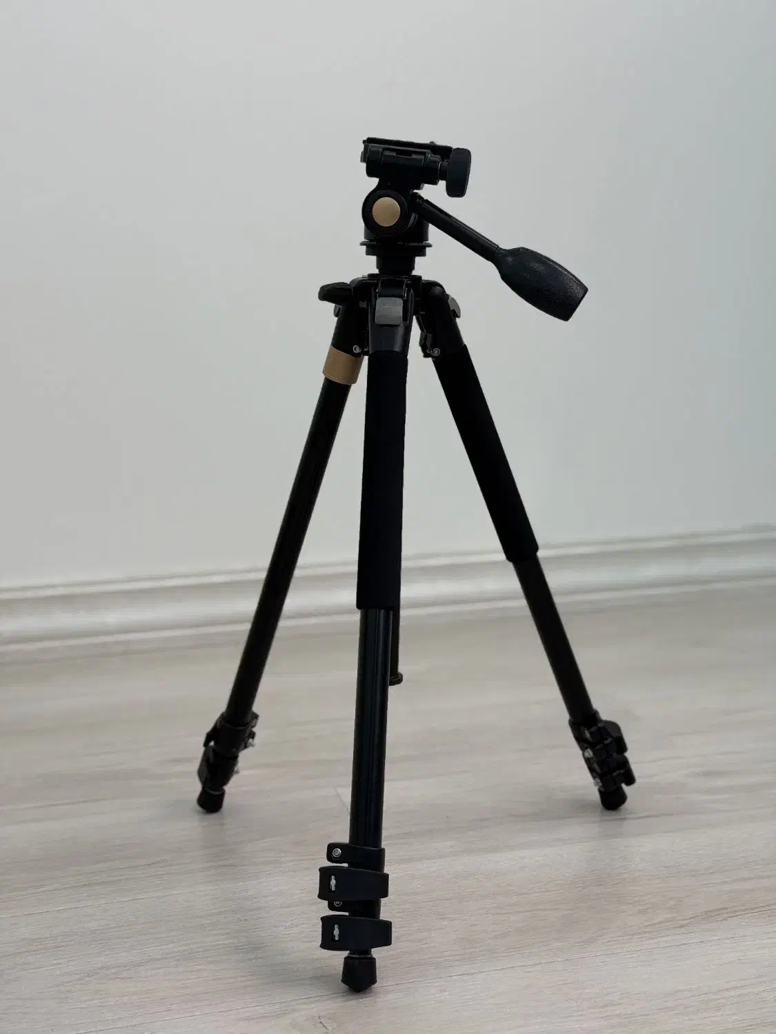 دوربین Canon EOS 80D Kit18-135 mm|دوربین عکاسی و فیلم‌برداری|رشت, گلسار|دیوار