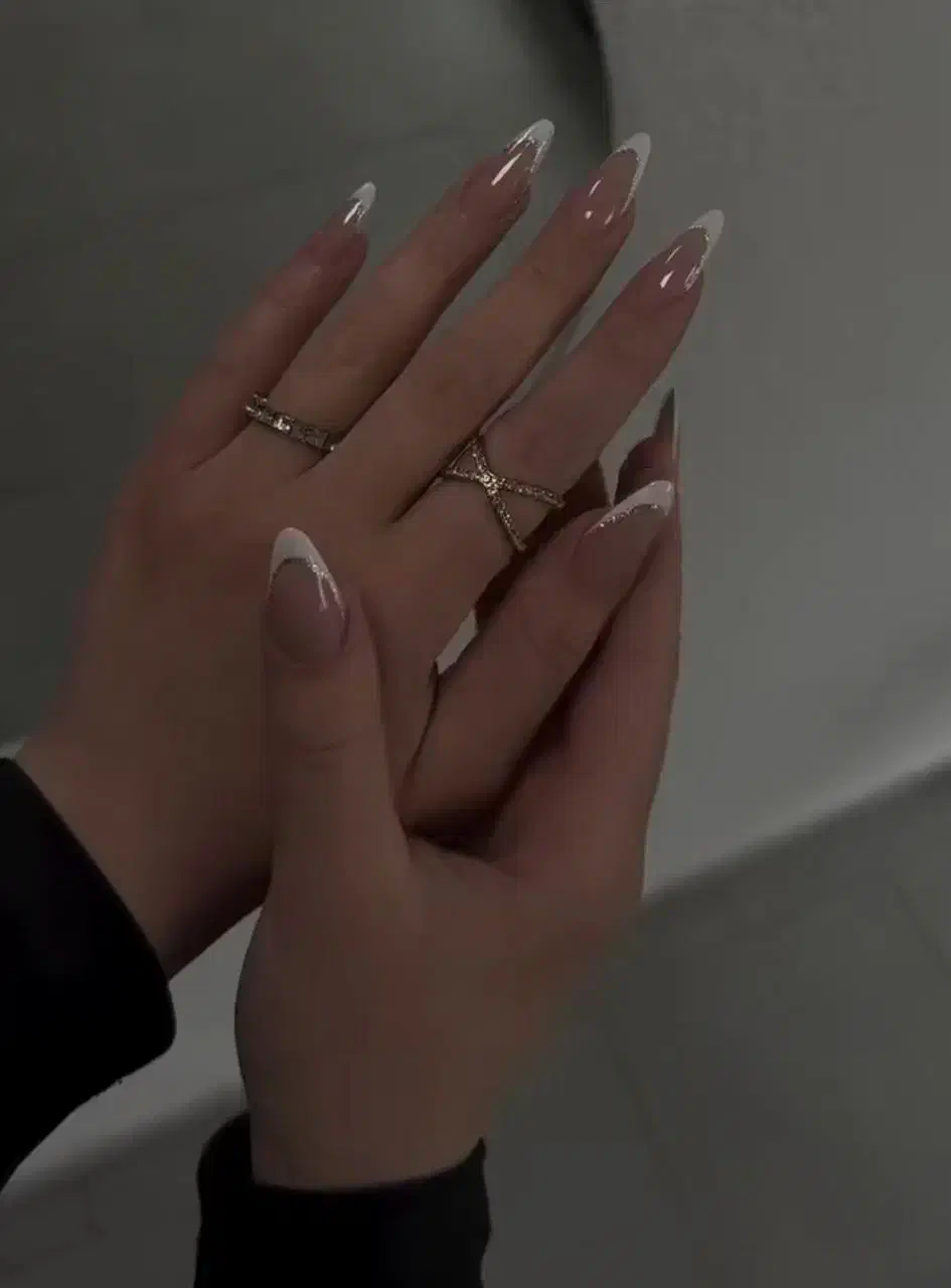 خدمات کاشت و ترمیم ناخن بانولند|خدمات آرایشگری و زیبایی|تهران, توحید|دیوار