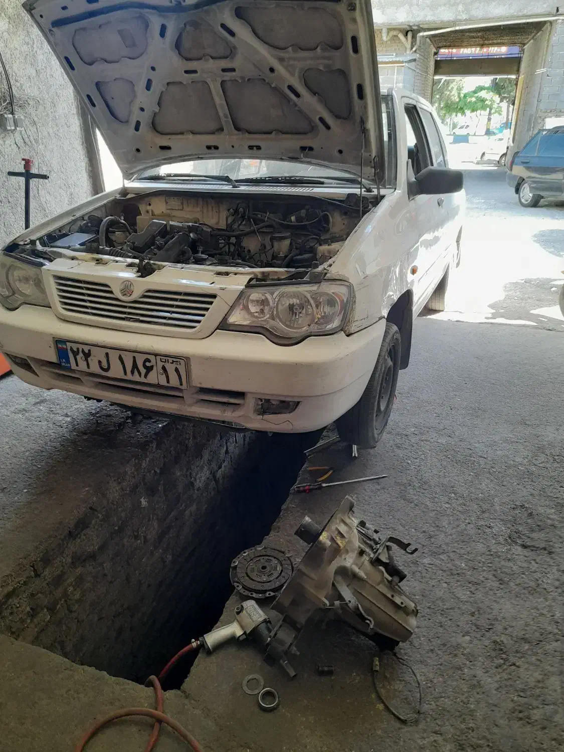 بوسترسازی میکانیکی|خدمات موتور و ماشین|بومهن, |دیوار