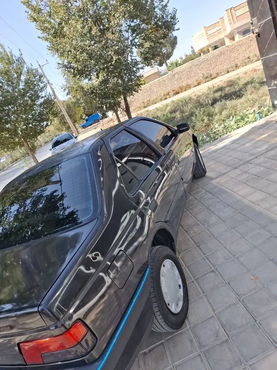 پژو ۴۰۵ مدل ۹۰ دوگانه فابریک|خودرو سواری و وانت|کاشان, فاز ۱ ناجی آباد|دیوار