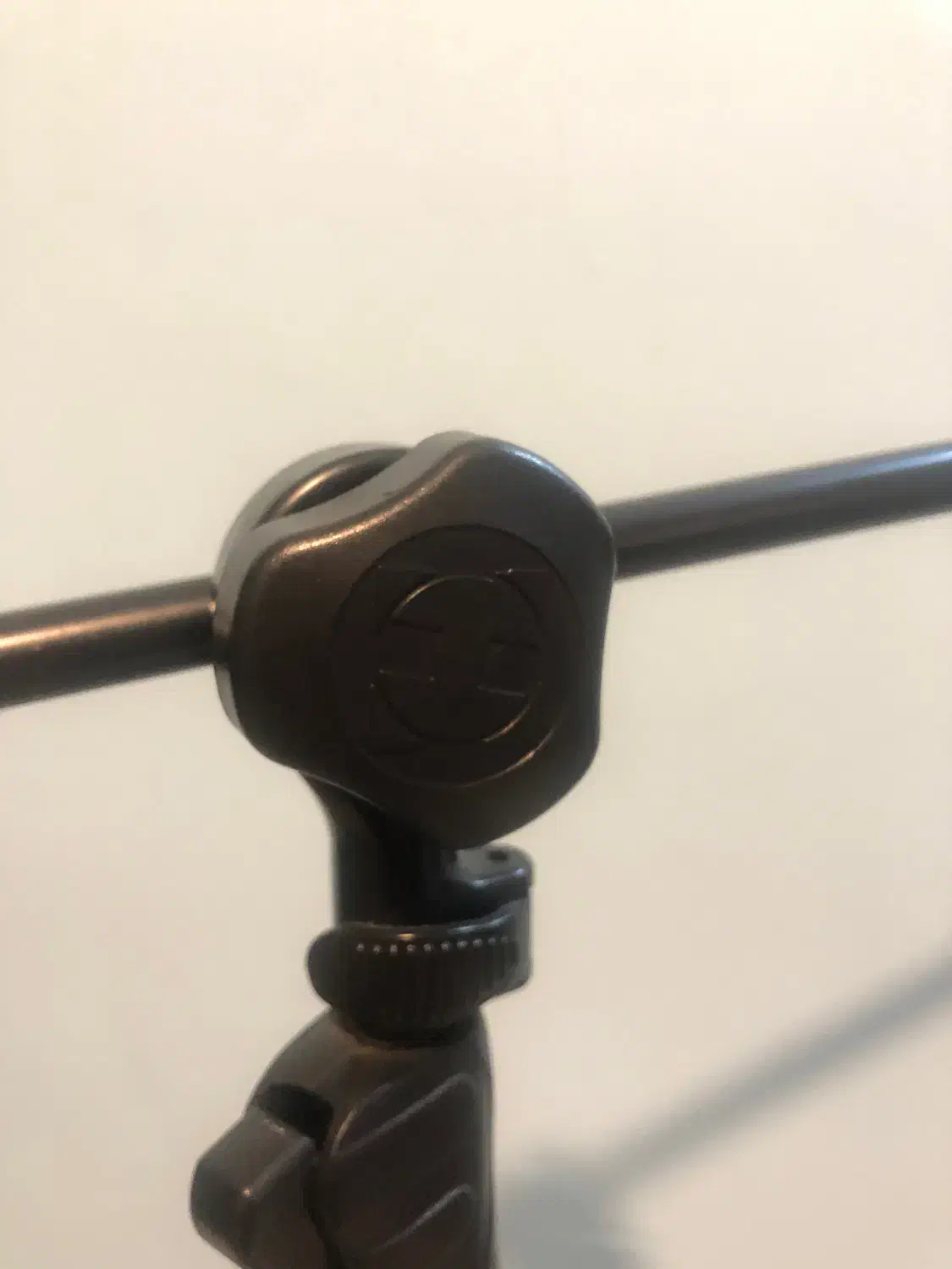 پایه میکروفون هرکولس Hercules|آلات موسیقی|تهران, امیریه|دیوار