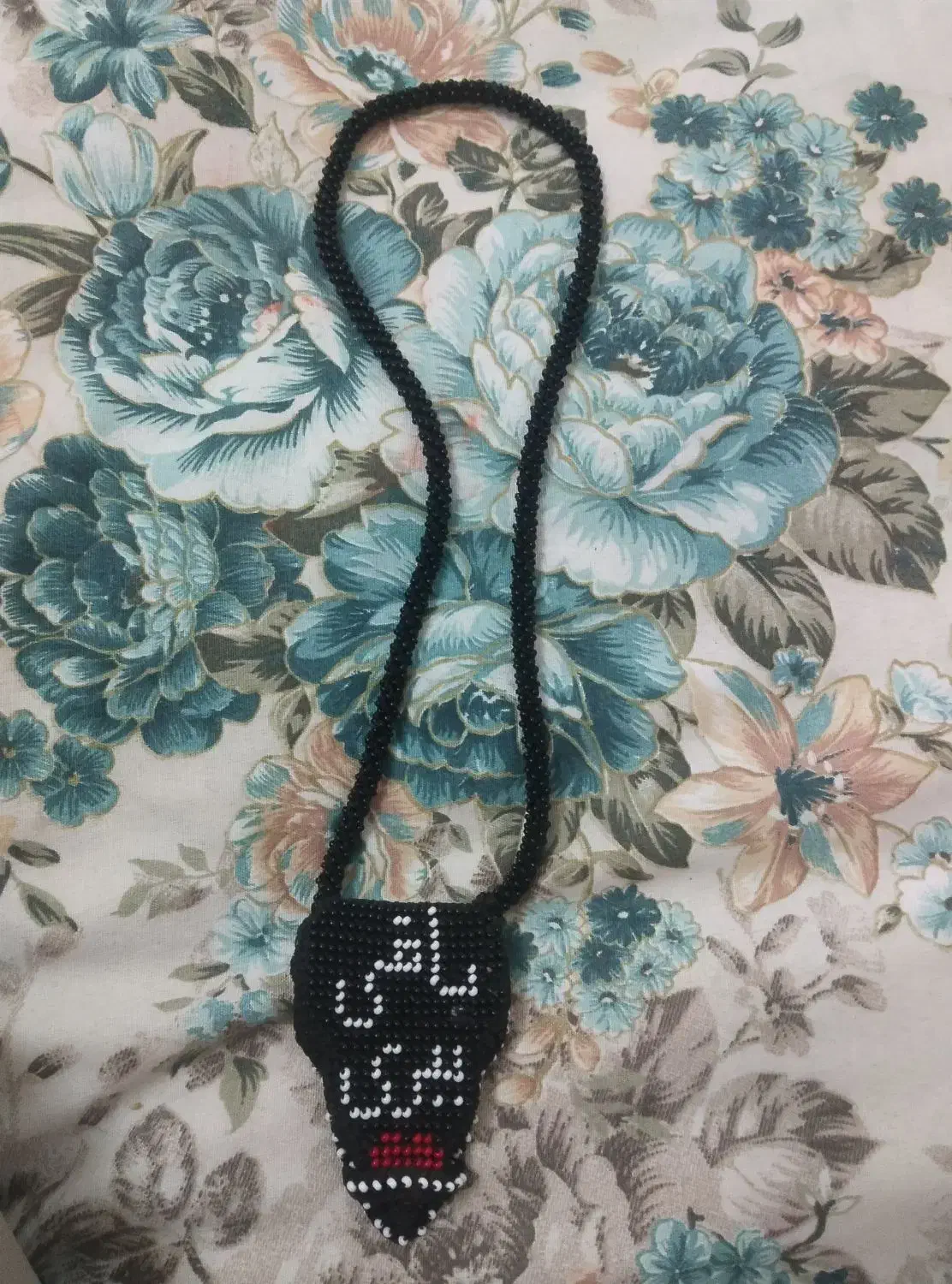 گردنبند زندان بافت|بدلیجات|زاهدان, |دیوار