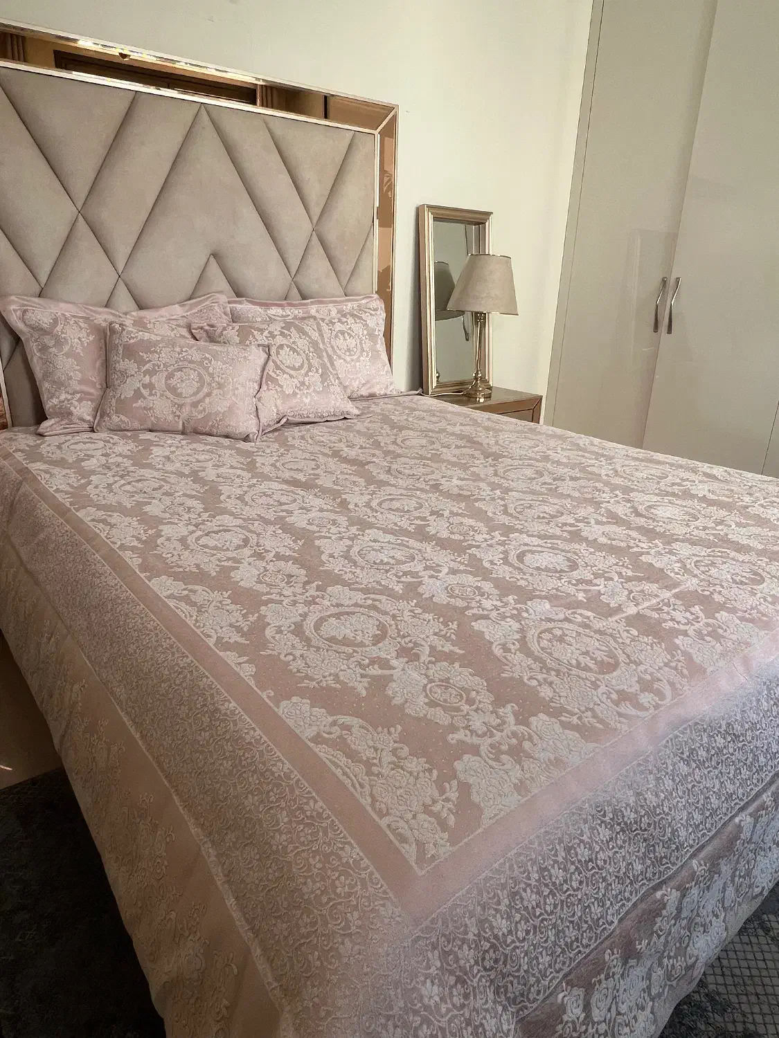 ۲ عدد روتختی هر عدد ۵۵۰۰|سرویس روتختی|تهران, سعادتآباد|دیوار