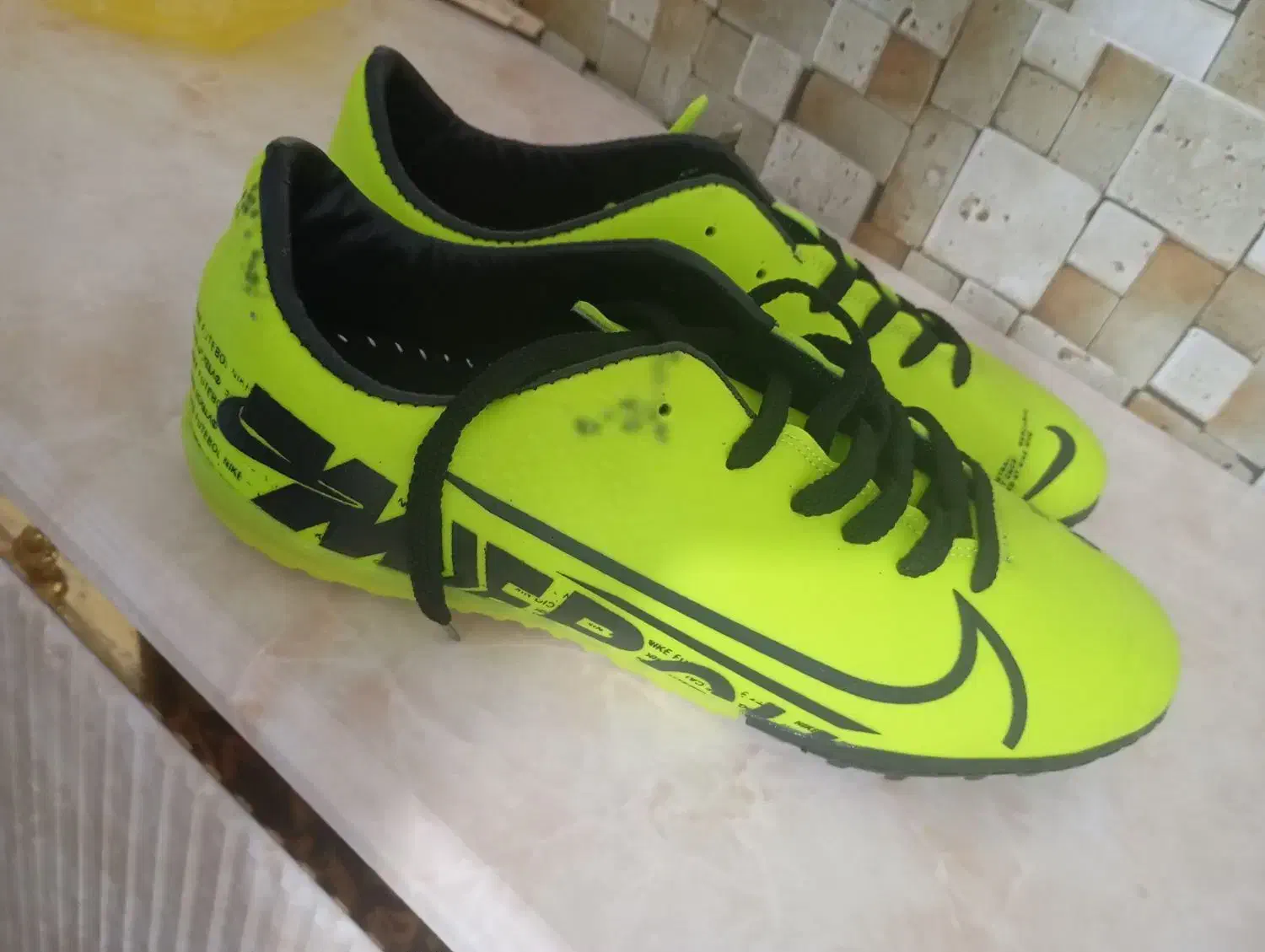 کتونی|کیف، کفش، کمربند|خرم‌آباد, |دیوار