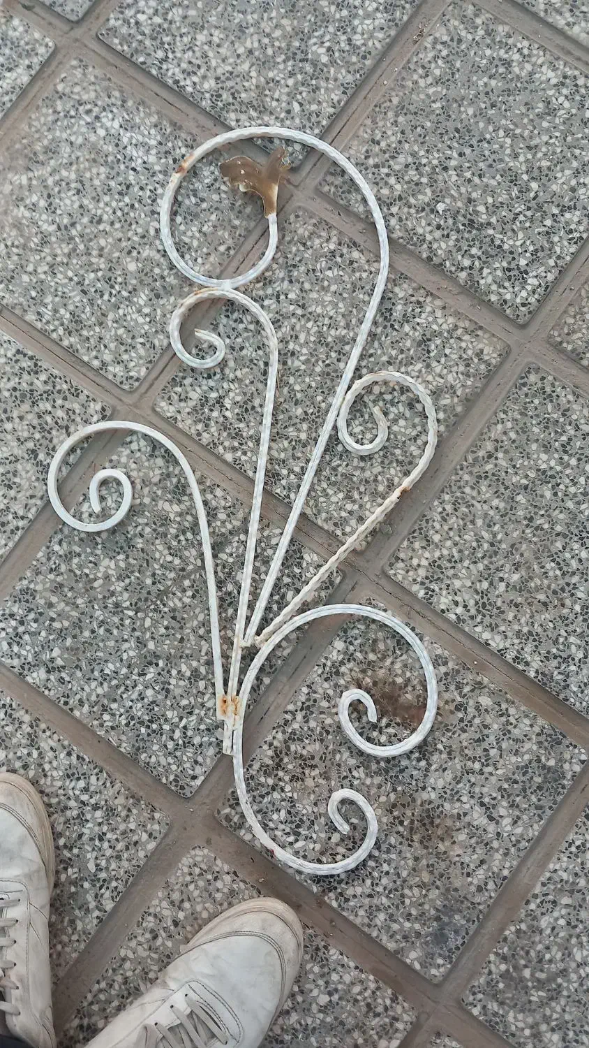 فروش چند قطعه فرفورژه|مصالح و تجهیزات ساختمان|کاشمر, |دیوار