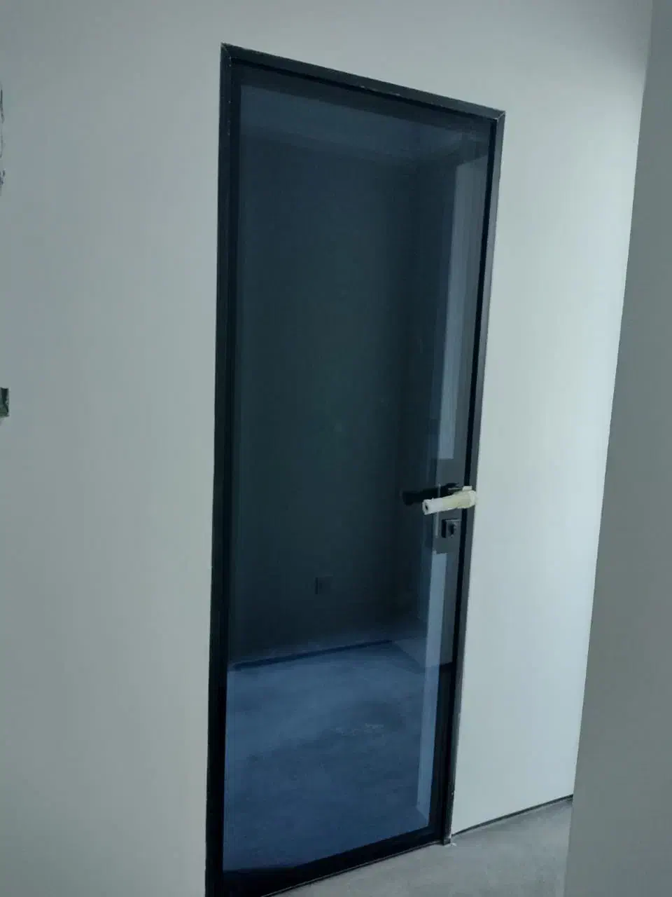 استخدام  استاد کار +شاگرد  در کارگاه درب و پنجره|استخدام صنعتی، فنی، مهندسی|کرمانشاه, |دیوار