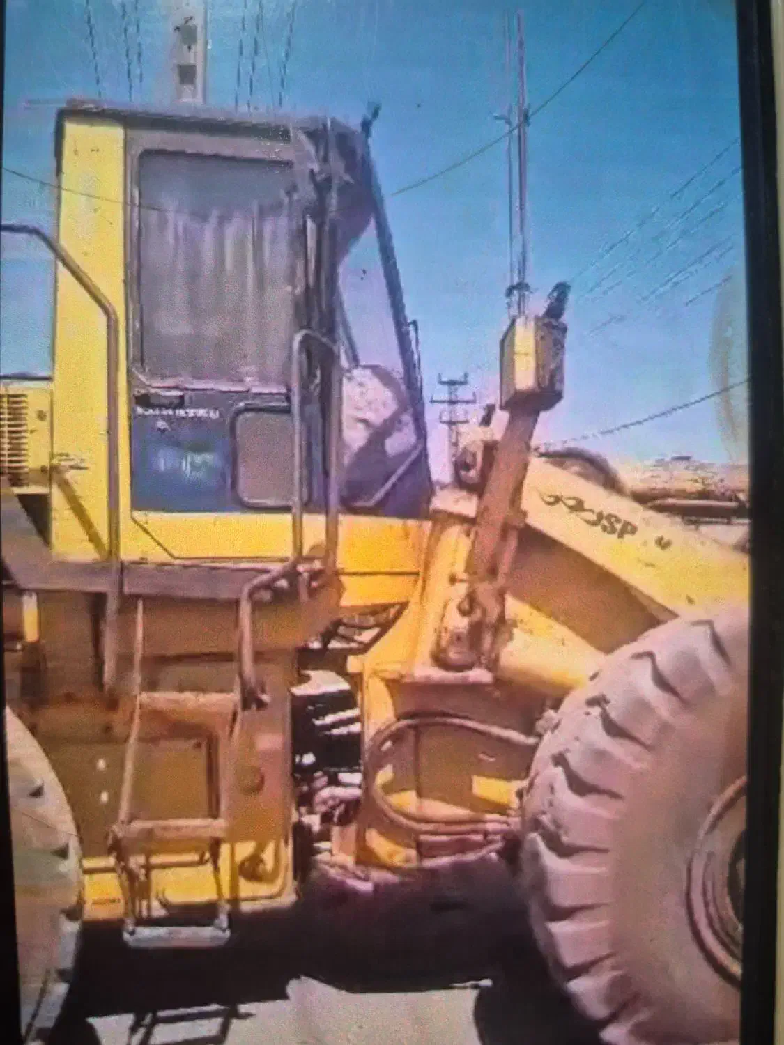 لودر۴۷۰|خودرو سنگین|یزد, |دیوار