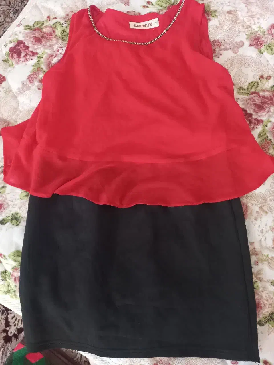 لباس|لباس|مشهد, شهید علی محمدی|دیوار