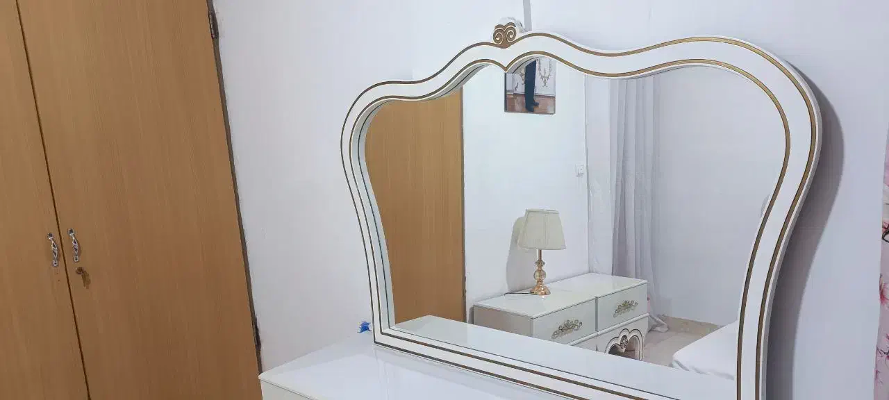 آینه کنسول|بوفه، ویترین، کنسول|گرمسار, |دیوار