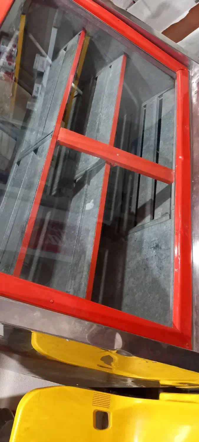 یخچال ویترینی کمکار|فروشگاه و مغازه|سرپل ذهاب, |دیوار