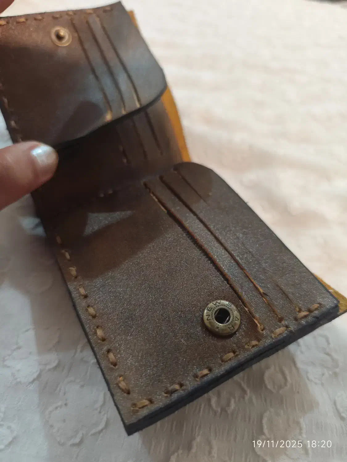 جاکارتی چرم طبیعی|کیف، کفش، کمربند|شهرکرد, |دیوار