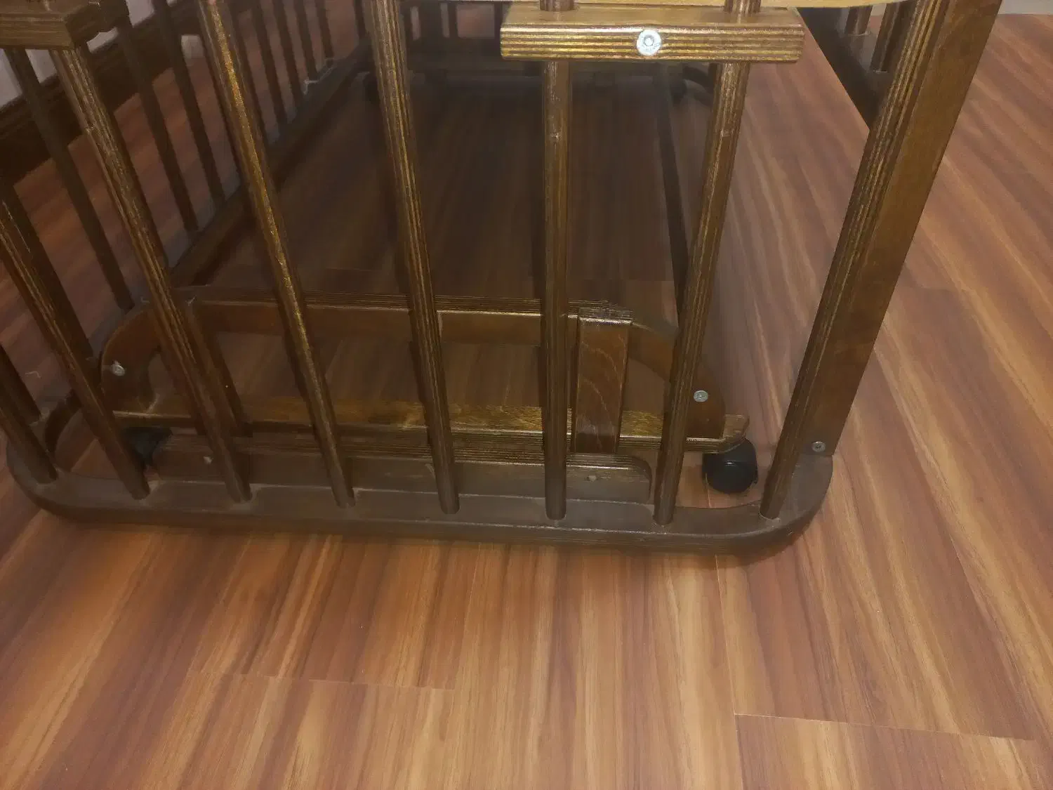 گهواره کنار تخت مادر|تخت و صندلی بچه|محمدشهر, ولدآباد|دیوار