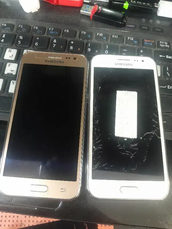 LCD J2|موبایل|تهران, اکباتان|دیوار