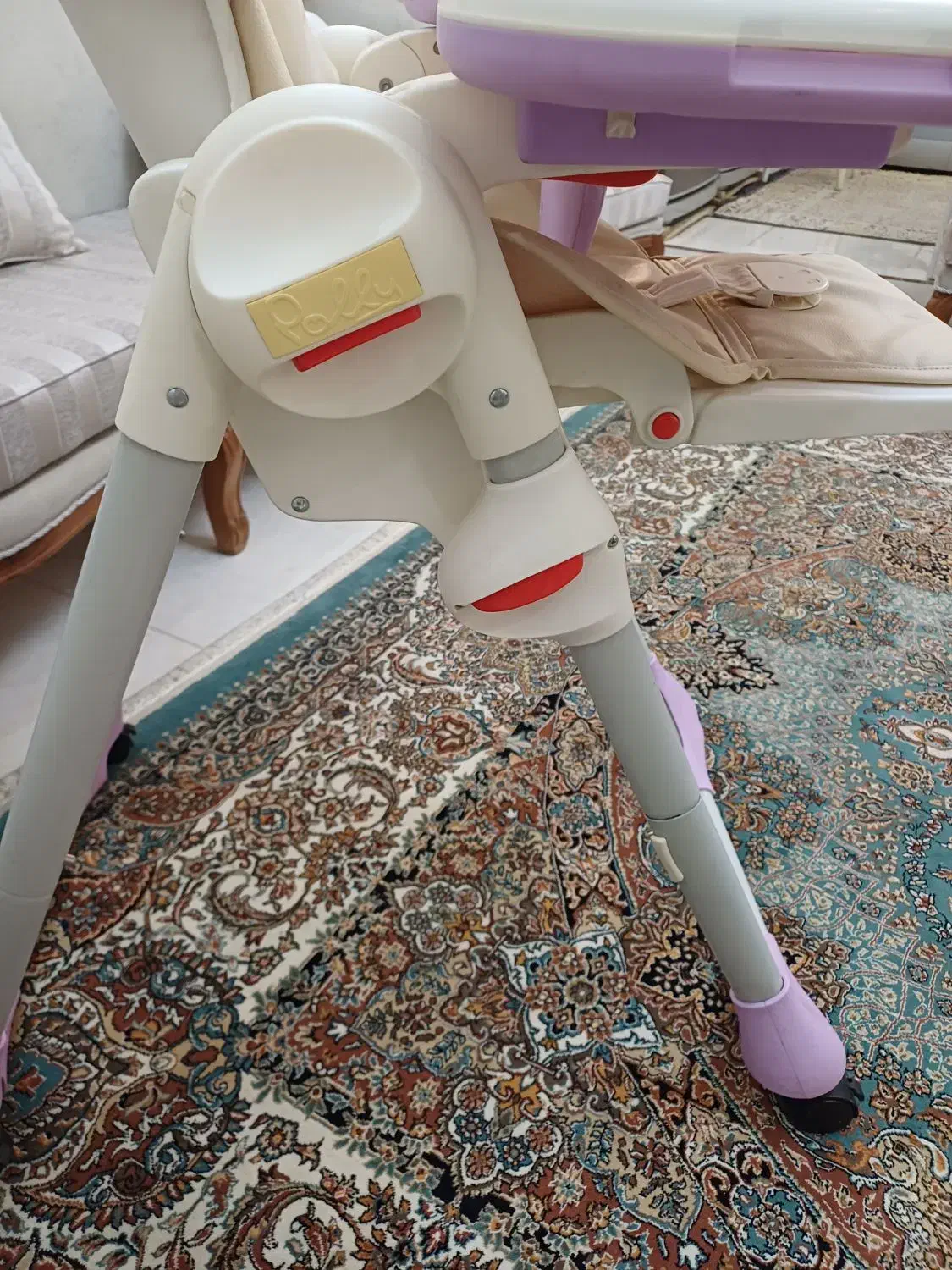 صندلی غذا کودک|تخت و صندلی بچه|شهریار, شهرک بهاران (ویره)|دیوار