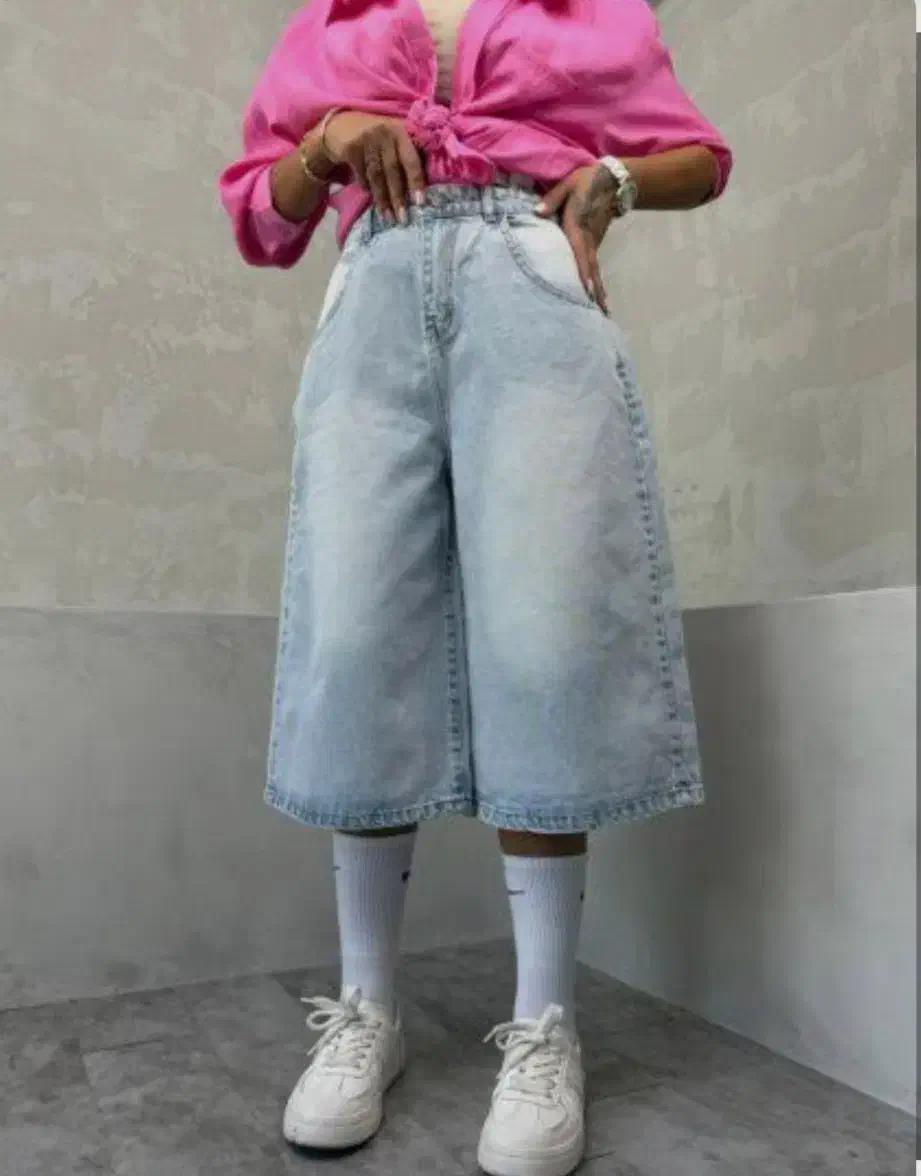 شلوار جین|لباس|فولادشهر, B5|دیوار